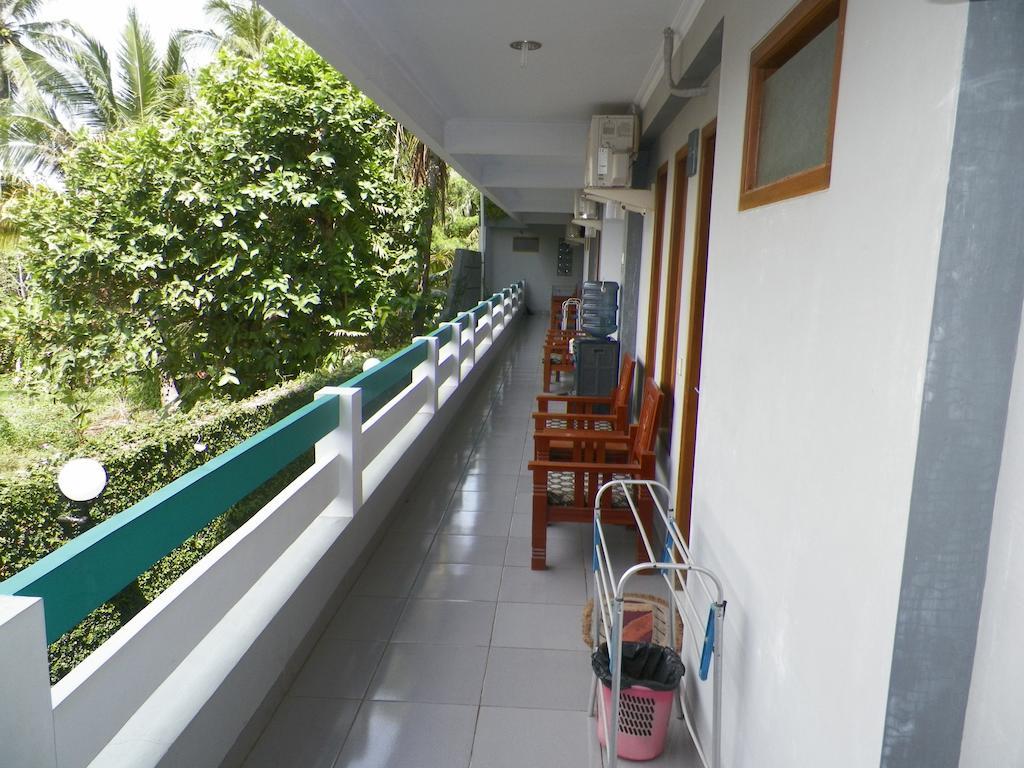 Rose Inn Pangandaran Exterior photo